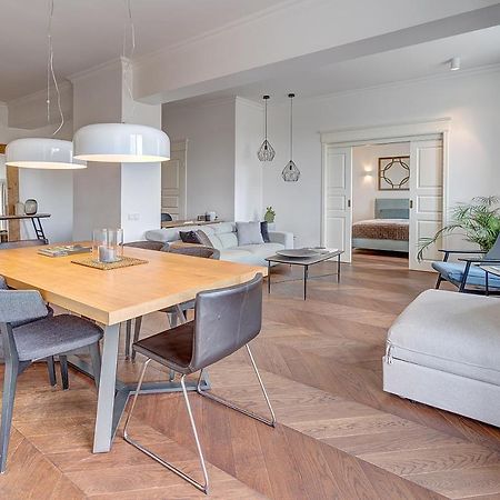 Vilnius Apartments & Suites - Gedimino Avenue Εξωτερικό φωτογραφία