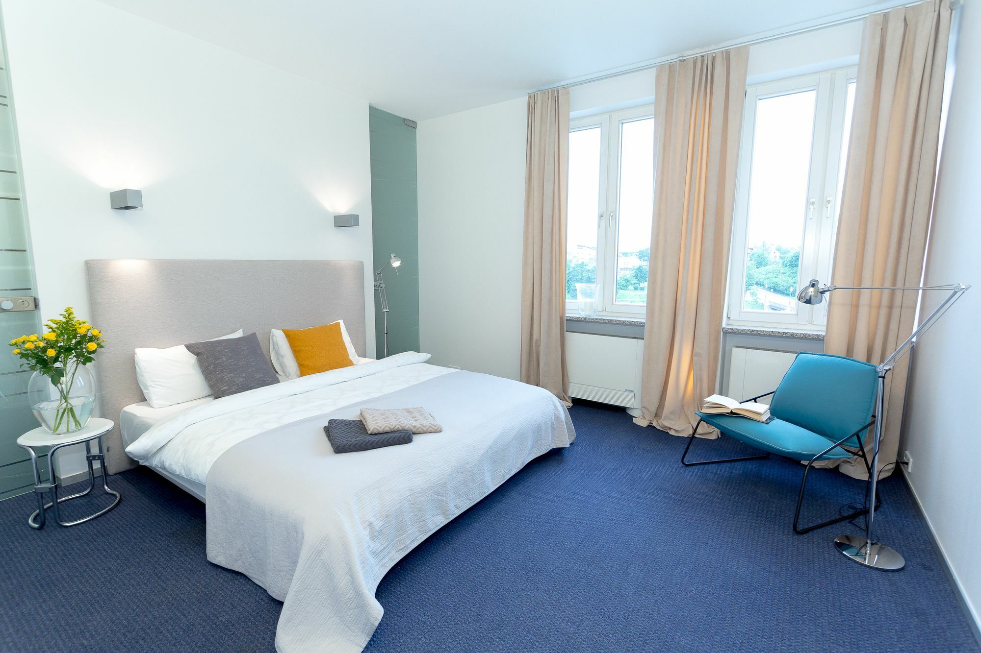 Vilnius Apartments & Suites - Gedimino Avenue Εξωτερικό φωτογραφία
