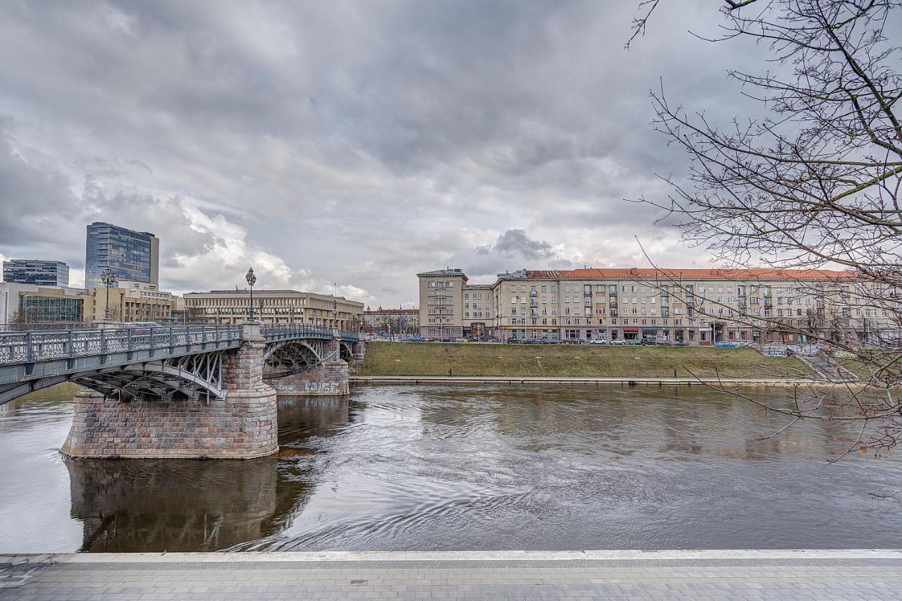 Vilnius Apartments & Suites - Gedimino Avenue Εξωτερικό φωτογραφία