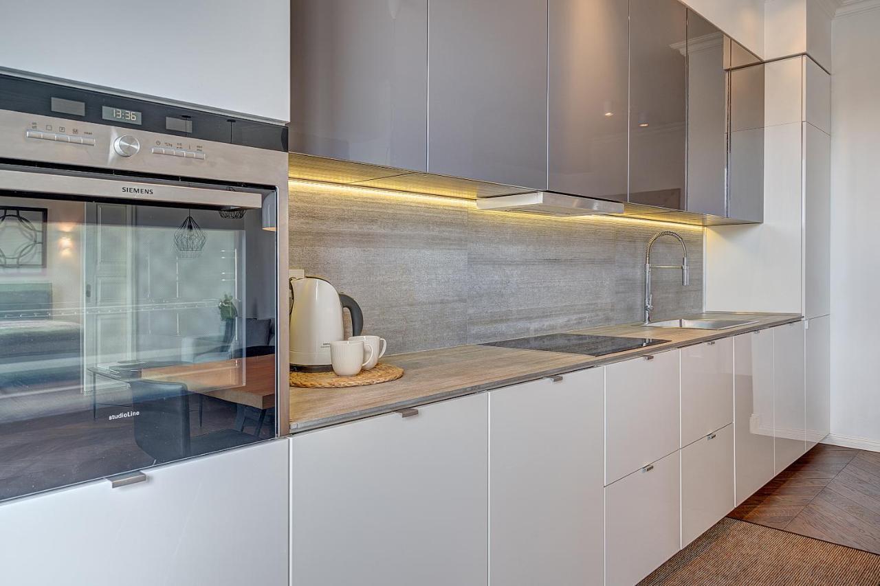 Vilnius Apartments & Suites - Gedimino Avenue Εξωτερικό φωτογραφία